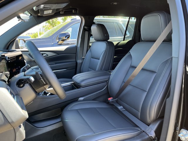 2027 Chevrolet Traverse LT - Photo 21