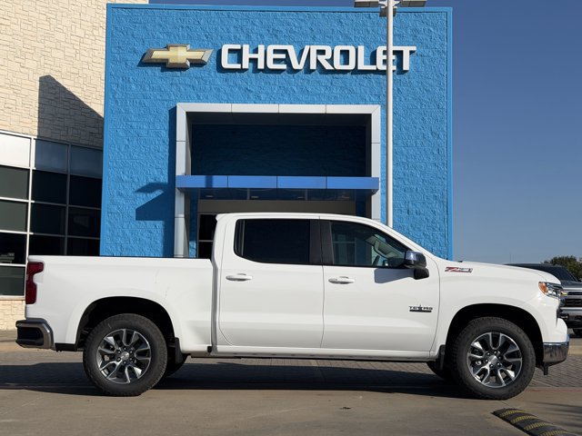 2026 Chevrolet Silverado 1500 LT - Photo 3