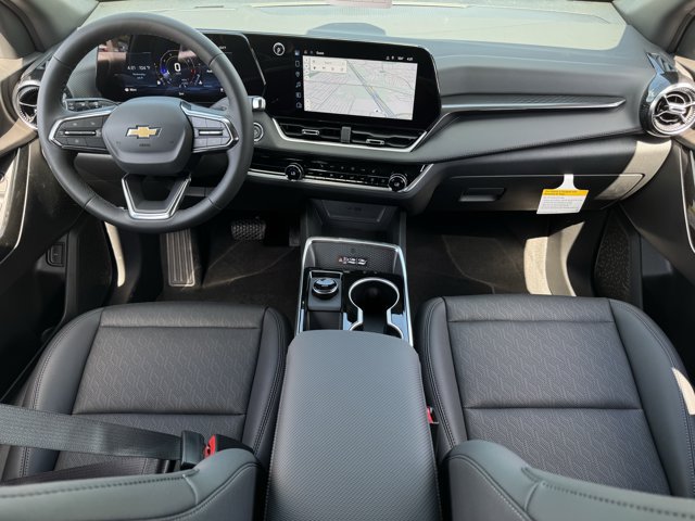 2027 Chevrolet Equinox LT - Photo 10