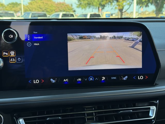 2027 Chevrolet Traverse LT - Photo 13