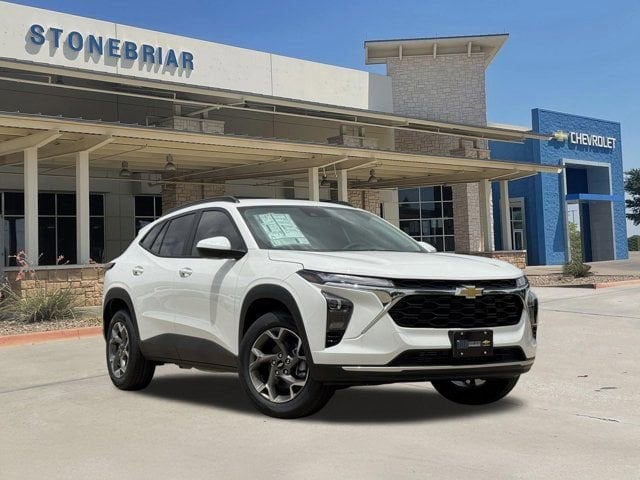 2026 Chevrolet Trax LT's photo
