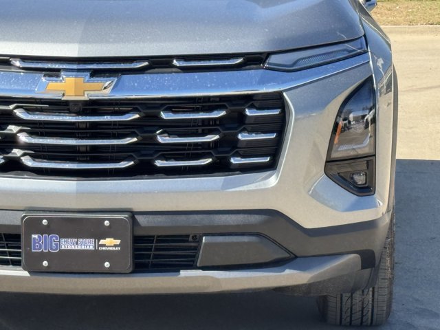 2027 Chevrolet Equinox LT - Photo 9