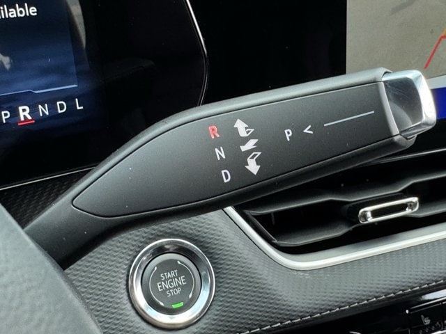2027 Chevrolet Equinox LT - Photo 18