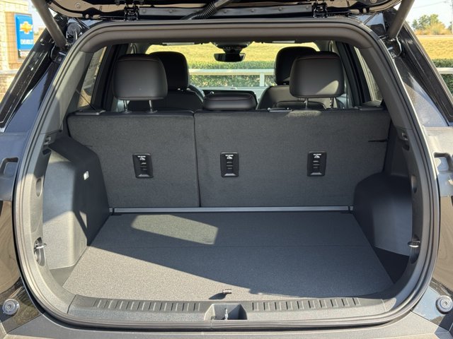 2027 Chevrolet Equinox RS - Photo 24