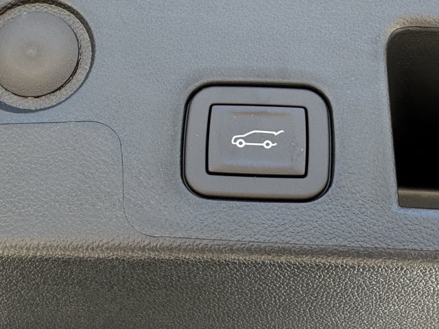 2027 Chevrolet Equinox LT - Photo 27