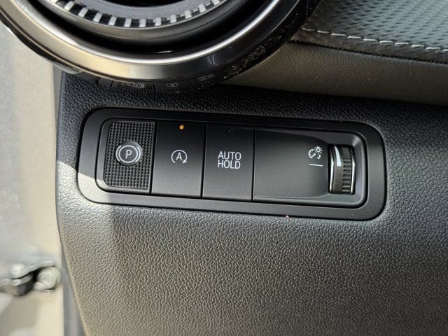 2027 Chevrolet Equinox LT - Photo 14