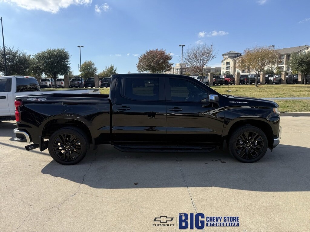 Used 2020 Chevrolet Silverado 1500 LT Truck Crew Cab