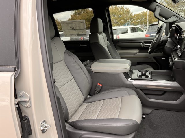 2026 Chevrolet Silverado 2500 HD ZR2 - Photo 25