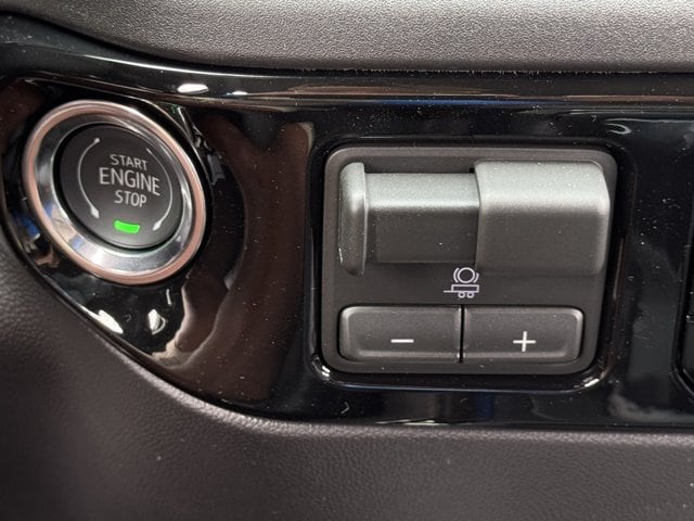2026 Chevrolet Silverado 1500 ZR2 - Photo 15