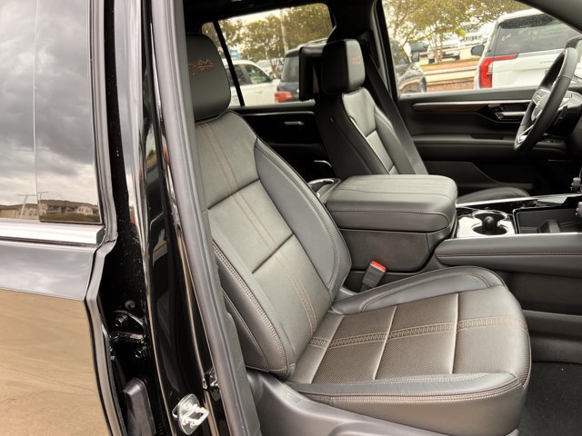 2027 Chevrolet Tahoe High Country - Photo 24