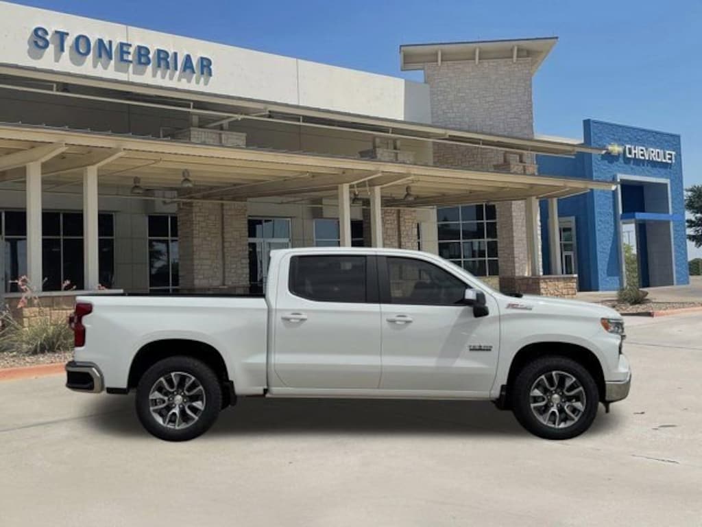 New 2026 Chevrolet Silverado 1500 LT Truck Crew Cab
