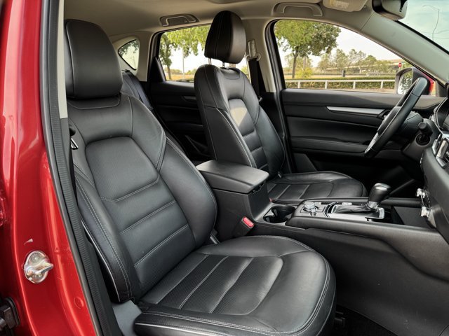 2025 Mazda CX-5 S Preferred package - Photo 28
