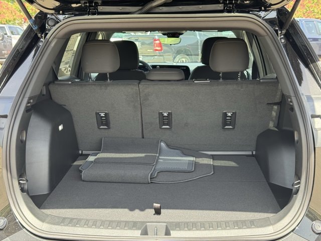 2027 Chevrolet Equinox LT - Photo 25