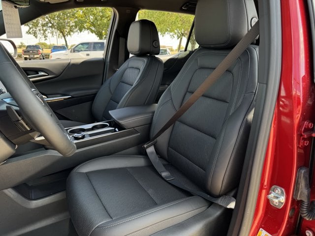 2027 Chevrolet Equinox LT - Photo 22