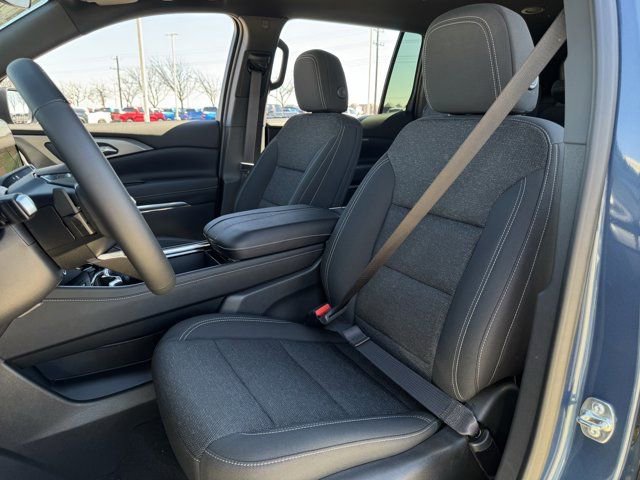 2025 Chevrolet Traverse LT - Photo 21