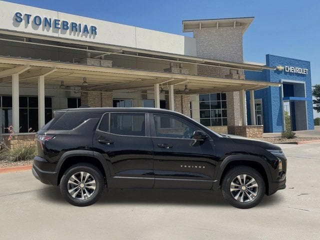 2027 Chevrolet Equinox LT - Photo 4