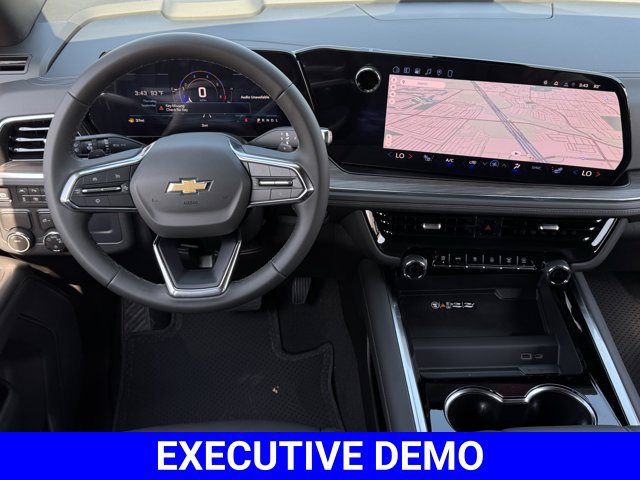 2026 Chevrolet Suburban LT - Photo 10