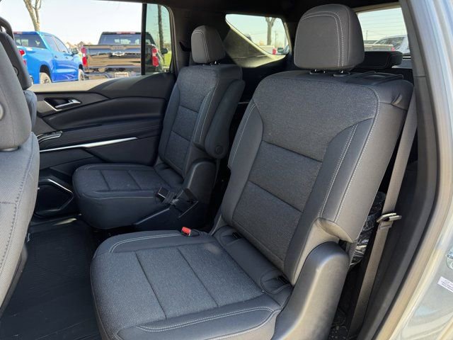 2025 Chevrolet Traverse LT - Photo 23