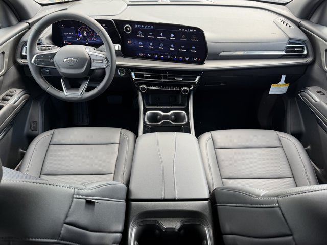 2027 Chevrolet Traverse LT - Photo 11