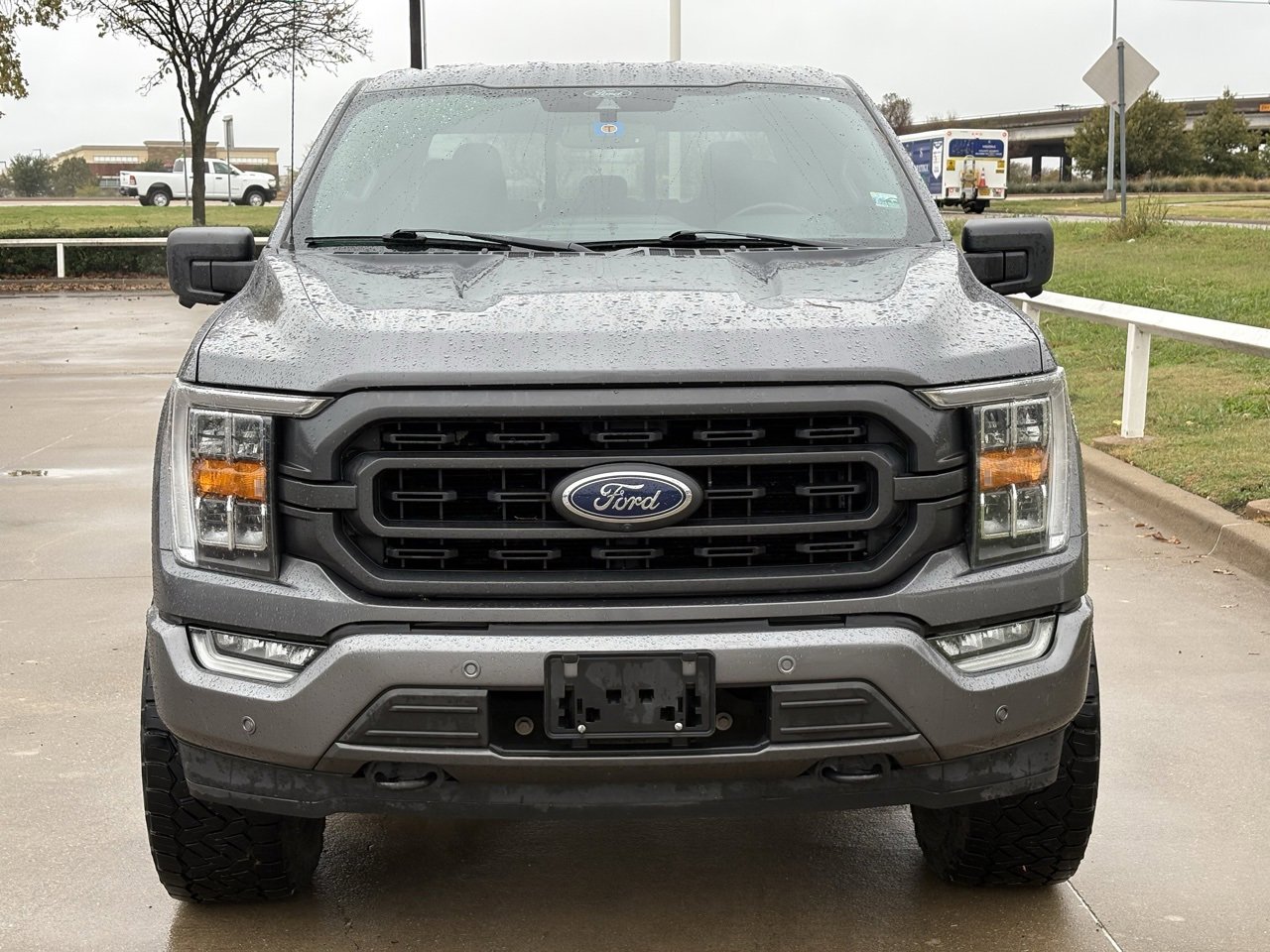 2021 Ford F-150 XL photo 2
