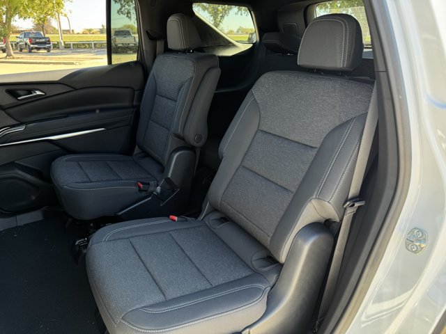 2027 Chevrolet Traverse LT - Photo 21