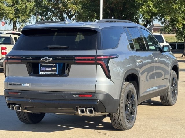 2027 Chevrolet Traverse LT - Photo 5