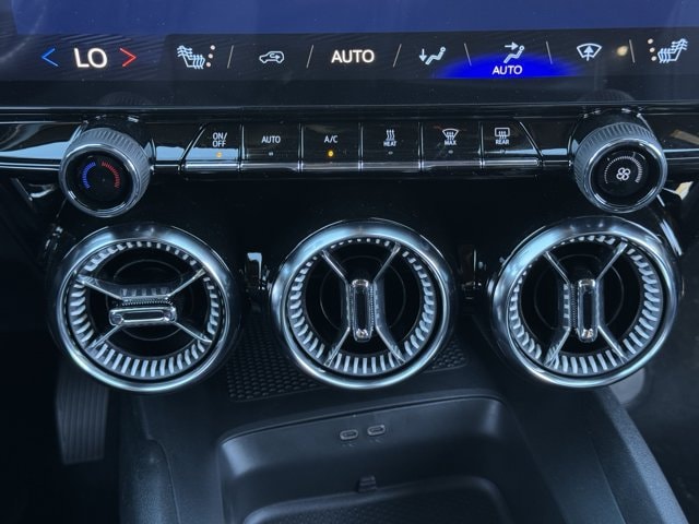 2026 Chevrolet Blazer EV LT - Photo 15