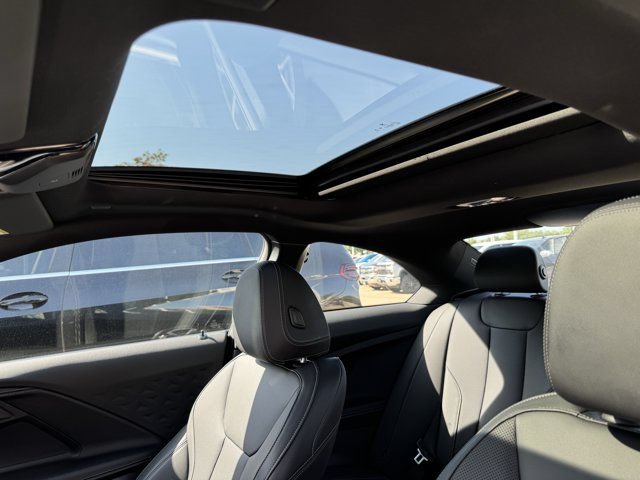 2025 BMW 2 Series 230i - Photo 31