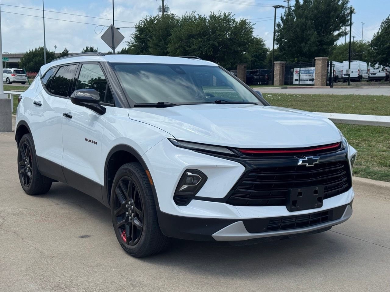 2024 Chevrolet Blazer 2.0T 2LT FWD's photo