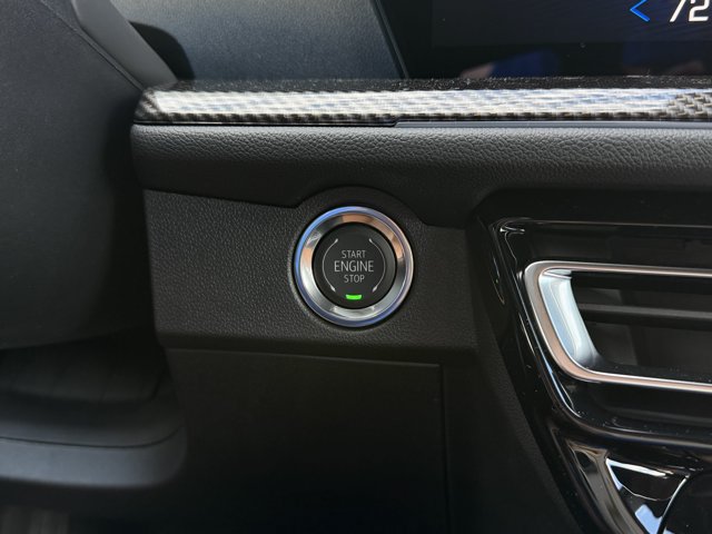 2027 Chevrolet Traverse Z71 - Photo 20