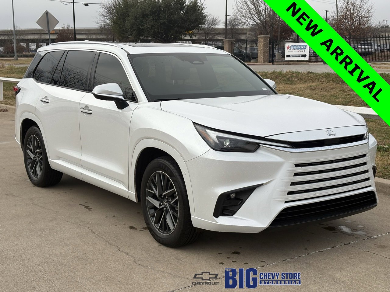 2025 Lexus TX Premium's photo