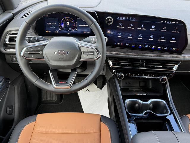 2027 Chevrolet Traverse Z71 - Photo 12