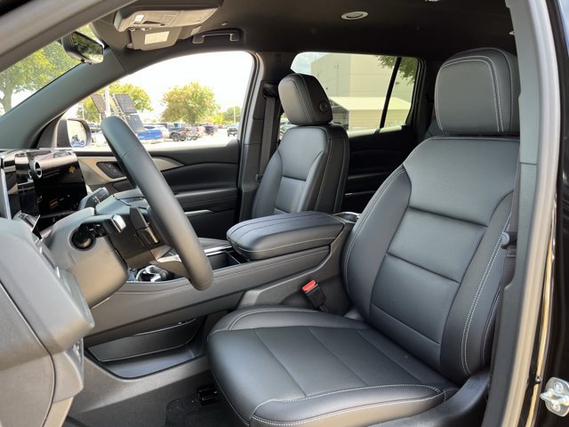 2027 Chevrolet Traverse LT - Photo 22