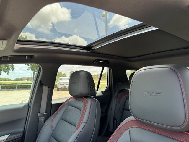 2027 Chevrolet Equinox RS - Photo 25