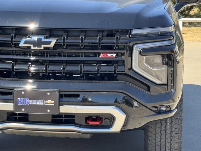 2026 Chevrolet Tahoe Z71 - Photo 9