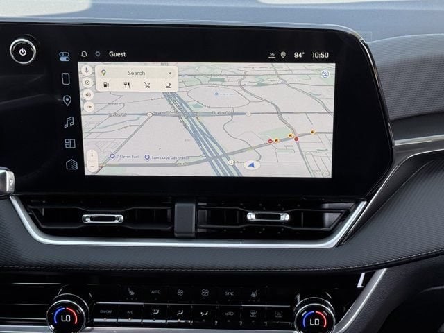 2027 Chevrolet Equinox LT - Photo 13