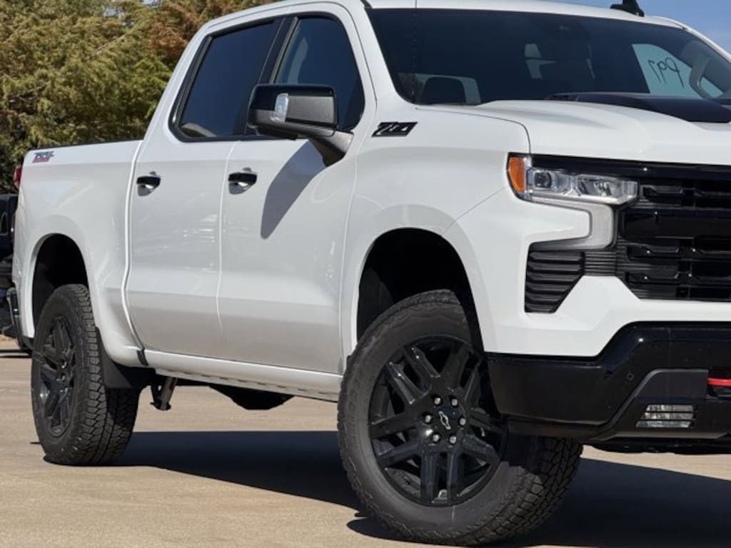 New 2026 Chevrolet Silverado 1500 LT Trail Boss Truck Crew Cab