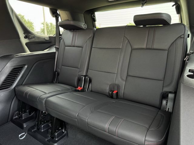 2026 Chevrolet Tahoe RST - Photo 22