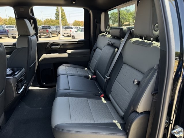 2026 Chevrolet Silverado 2500 HD ZR2 - Photo 23