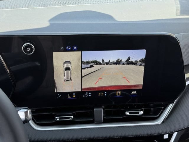 2027 Chevrolet Equinox LT - Photo 14