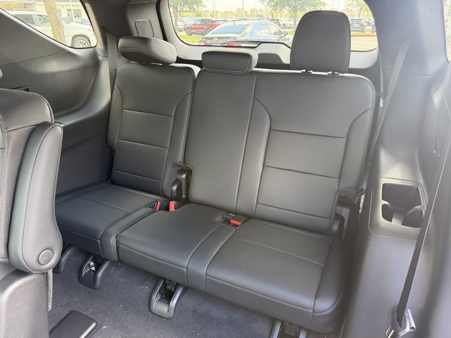 2027 Chevrolet Traverse LT - Photo 26