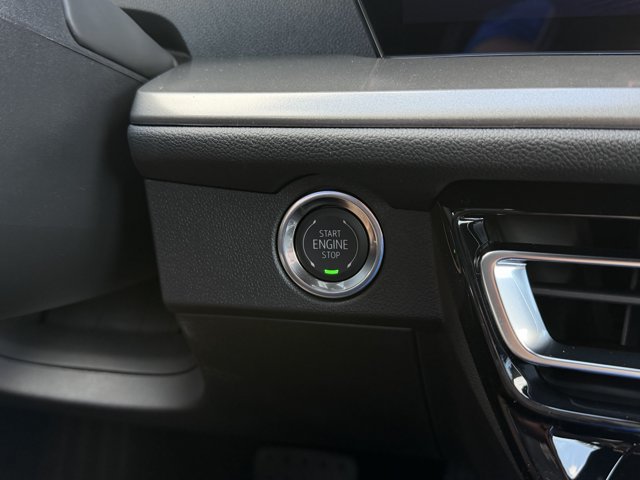 2027 Chevrolet Traverse LT - Photo 20