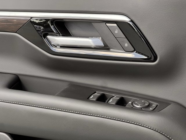 2026 Chevrolet Tahoe LS - Photo 19