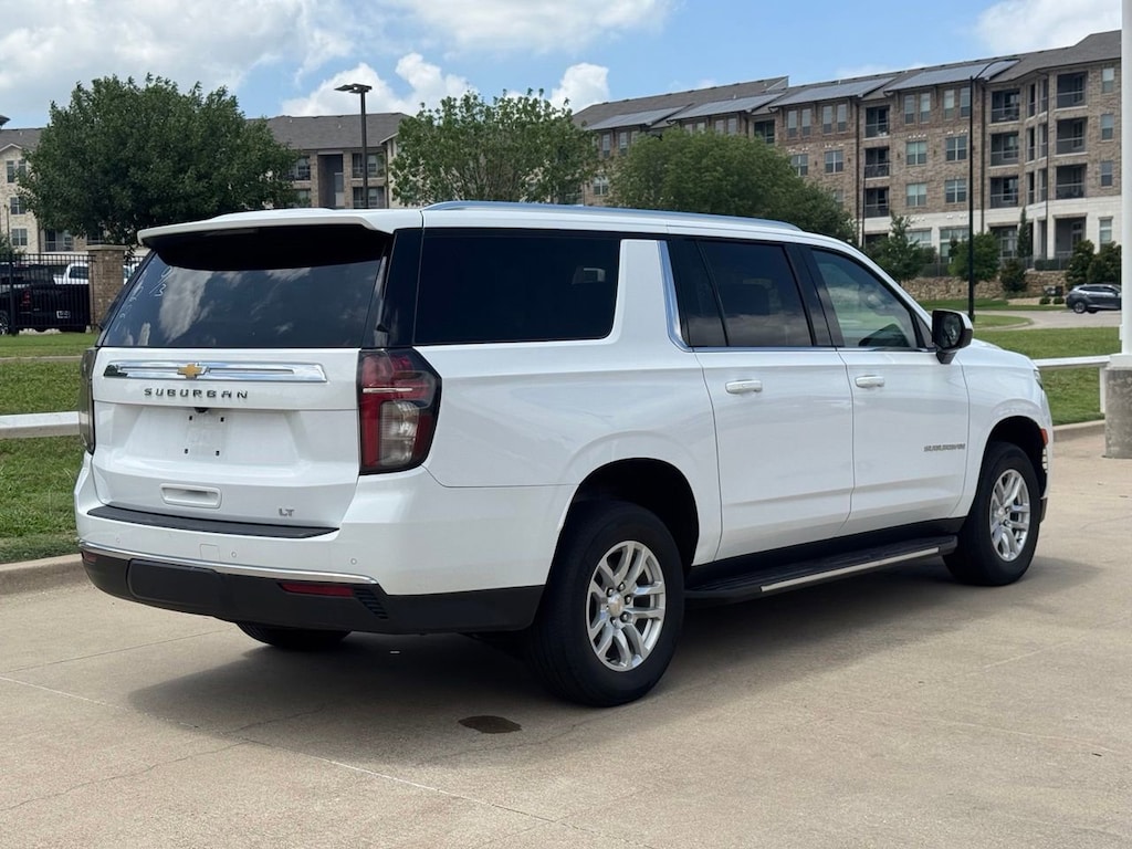 Used 2024 Chevrolet Suburban LT SUV