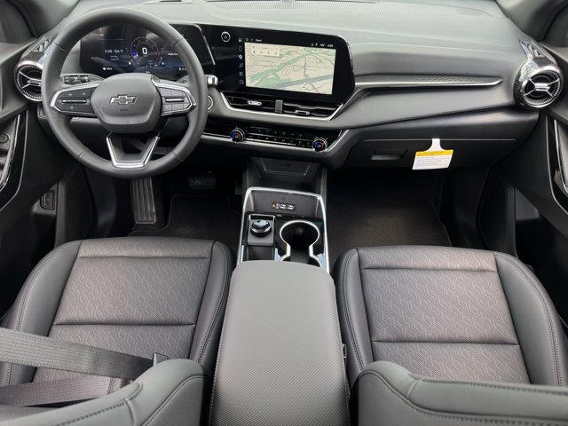 2027 Chevrolet Equinox LT - Photo 10
