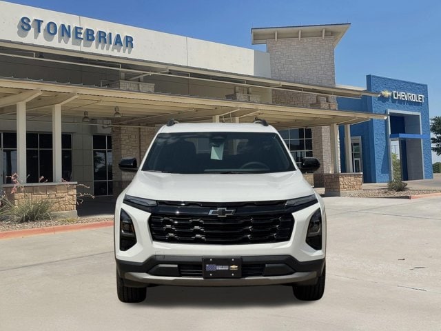 2027 Chevrolet Equinox LT - Photo 8