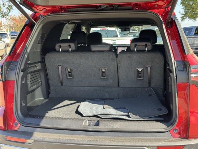 2027 Chevrolet Traverse LT - Photo 25