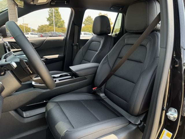 2027 Chevrolet Equinox LT - Photo 21