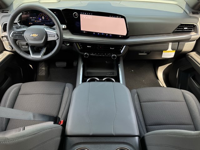 2026 Chevrolet Suburban LS - Photo 10