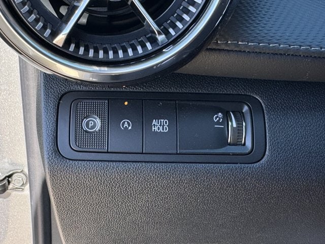 2027 Chevrolet Equinox LT - Photo 20